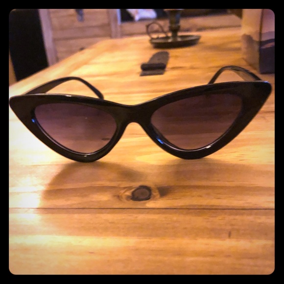 Cat Sun Glasses - Picture 1 of 4